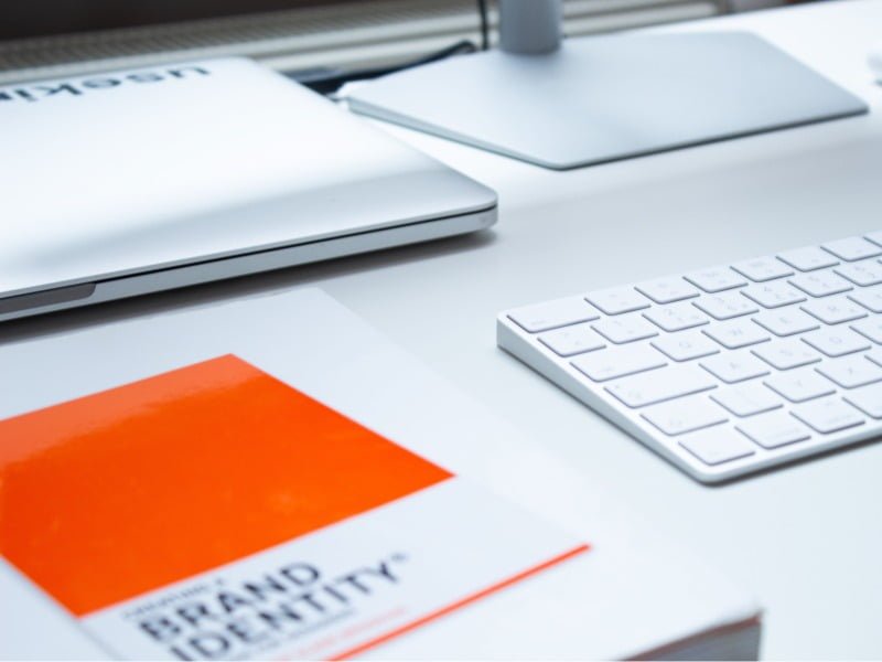 identite-visuelle-versus-branding